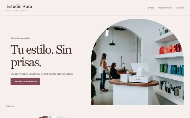 Captura real de la web de demostración Estudio Aura: Encuentra tu próximo cambio.